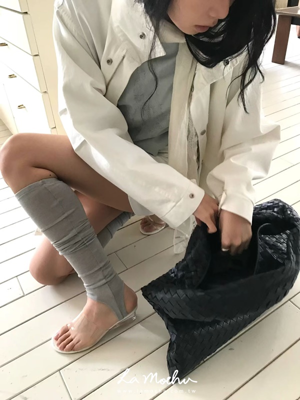 百搭踩腳透膚襪